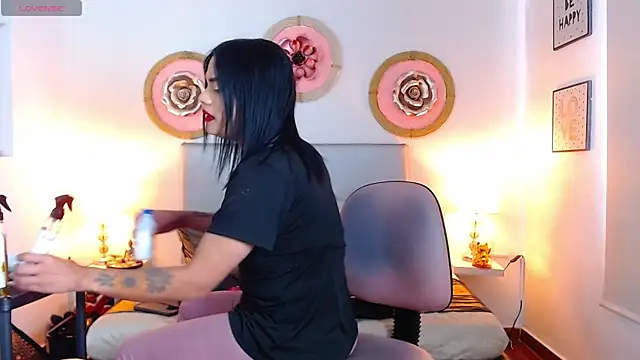 zoe hecate sexx online show from April 29, 2026, 8:48 pm