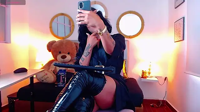 Snapshot of zoe_hecate_sexx chatting on October 11, 2025, 5:14 pm zoe hecate sexx online show from October 11, 2025, 5:14 pm