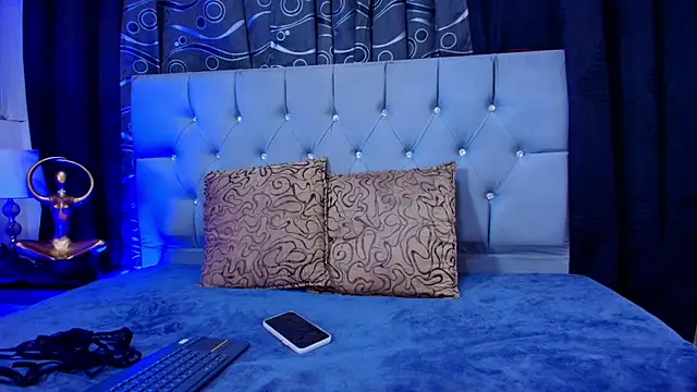 Snapshot of meggan_77 chatting on October 26, 2025, 5:41 am meggan 77 online show from October 26, 2025, 5:41 am