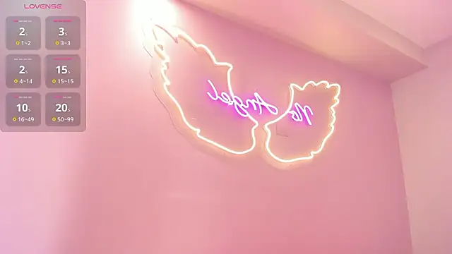 Torimonroe  online show from March 8, 2026, 2:04 am