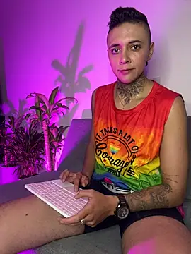  PhillipBrown online show from February 24, 2026, 12:17 pm