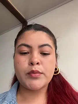 Snapshot of lia_moon77 chatting on October 23, 2025, 8:18 pm lia moon77 online show from October 23, 2025, 8:18 pm