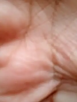 Snapshot of lara_moon25 chatting on October 8, 2025, 6:19 pm lara moon25 online show from October 8, 2025, 6:19 pm