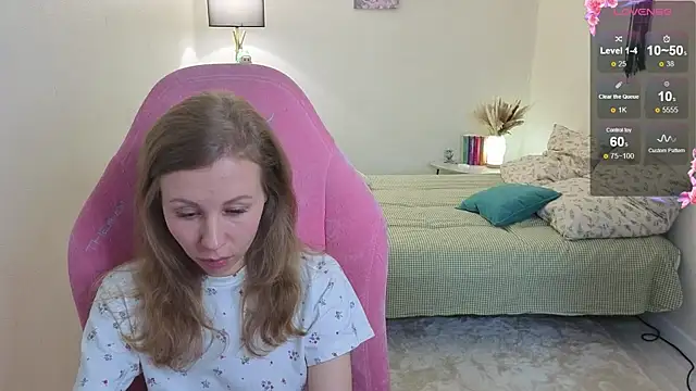 Lill Mary online show from October 22, 2025, 6:13 am