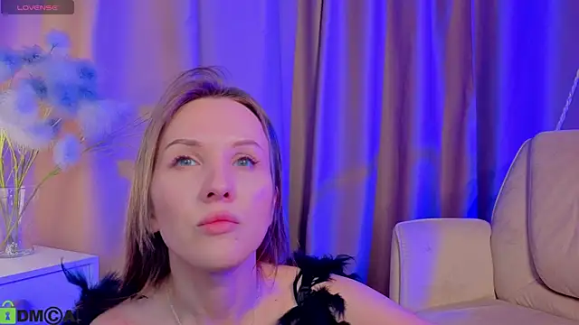 Snapshot of Wendy_mm chatting on August 8, 2026, 8:32 am Wendy mm online show from August 8, 2026, 8:32 am