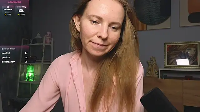 JanePearl online show from May 25, 2026, 7:45 pm