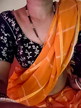 anuradha1432 online show from May 18, 2026, 10:53 am