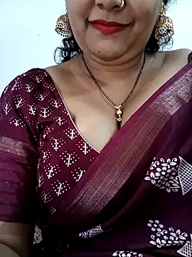 Nyra-23 online show from November 7, 2025, 7:24 am