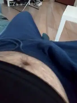 Snapshot of Marcolino183 chatting on March 14, 2025, 4:51 pm Marcolino183 online show from March 14, 2025, 4:51 pm