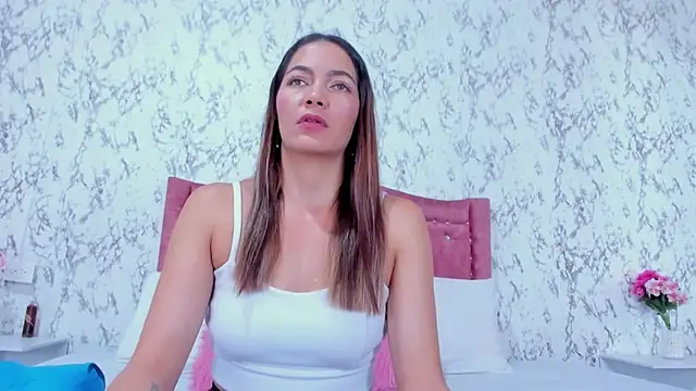 Snapshot of Mia_Malkovaa_ chatting on October 9, 2025, 4:29 pm Mia Malkovaa online show from October 9, 2025, 4:29 pm