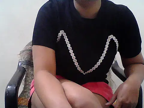 Snapshot of Vidhi_Singh9 chatting on December 15, 2024, 5:42 pm Vidhi Singh9 online show from December 15, 2024, 5:42 pm