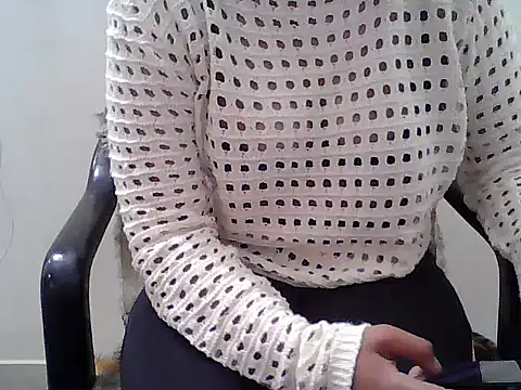 Snapshot of Vidhi_Singh9 chatting on December 27, 2024, 8:24 am Vidhi Singh9 online show from December 27, 2024, 8:24 am