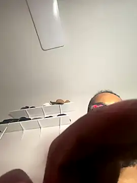 bigdinca online show from October 7, 2025, 11:28 pm