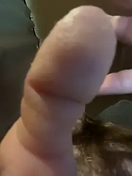 Johndoe2292 online show from November 14, 2025, 9:40 pm