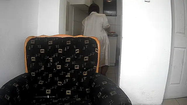 Snapshot of GoldenPussyXOXO chatting on May 22, 2026, 3:37 am GoldenPussyXOXO online show from May 22, 2026, 3:37 am