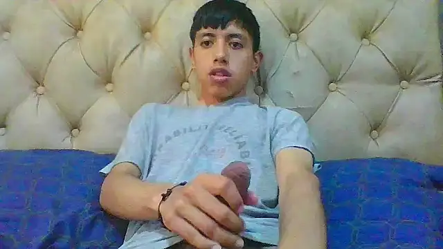 Snapshot of danuel23 chatting on March 3, 2026, 4:25 pm danuel23 online show from March 3, 2026, 4:25 pm