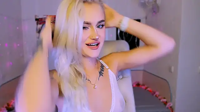  Ravenaa online show from November 8, 2025, 2:42 pm