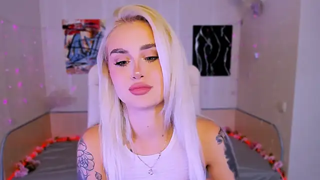  Ravenaa online show from November 10, 2025, 11:48 am