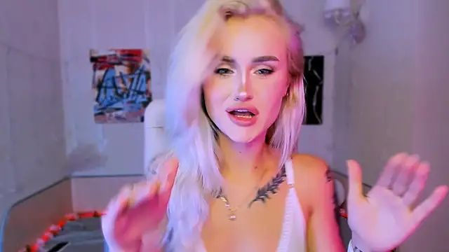  Ravenaa online show from November 7, 2025, 4:22 pm