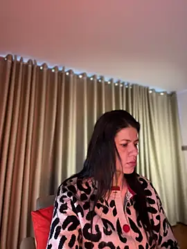 Snapshot of Alice_Biel chatting on July 21, 2026, 4:30 pm Alice Biel online show from July 21, 2026, 4:30 pm