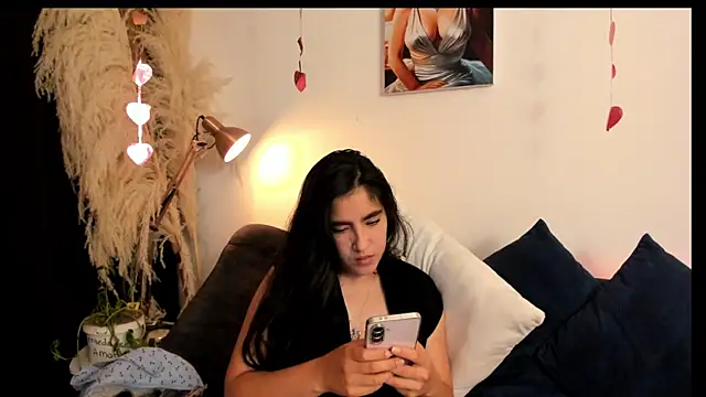 Snapshot of Serenity_Day chatting on July 26, 2026, 1:45 am Serenity Day online show from July 26, 2026, 1:45 am