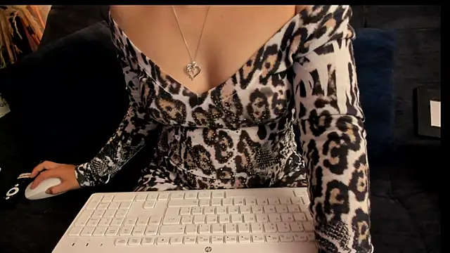 Snapshot of Serenity_Day chatting on July 24, 2026, 2:18 am Serenity Day online show from July 24, 2026, 2:18 am