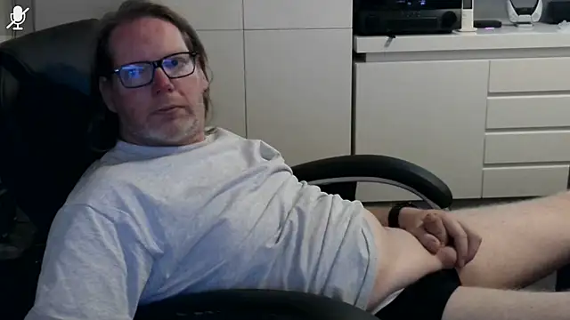 VSteph online show from July 6, 2026, 8:44 pm