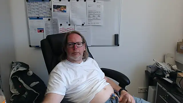 VSteph online show from July 14, 2026, 4:46 pm