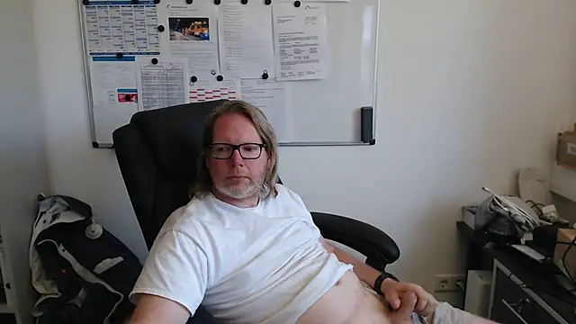 VSteph online show from July 21, 2026, 3:24 pm
