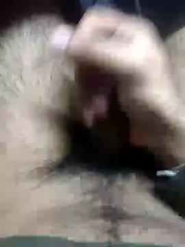 Snapshot of fuckboi2103 chatting on January 31, 2025, 7:29 pm fuckboi2103 online show from January 31, 2025, 7:29 pm