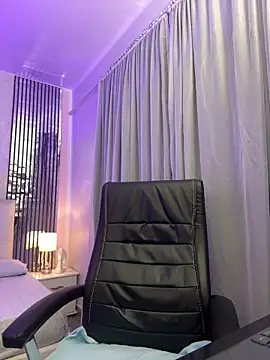 liss black online show from February 11, 2026, 4:12 am