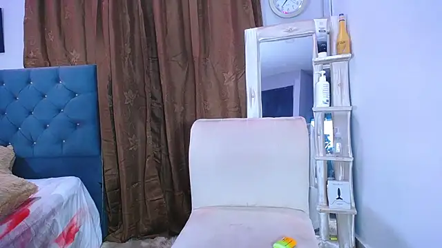 Isis queen1 online show from January 25, 2025, 10:07 pm