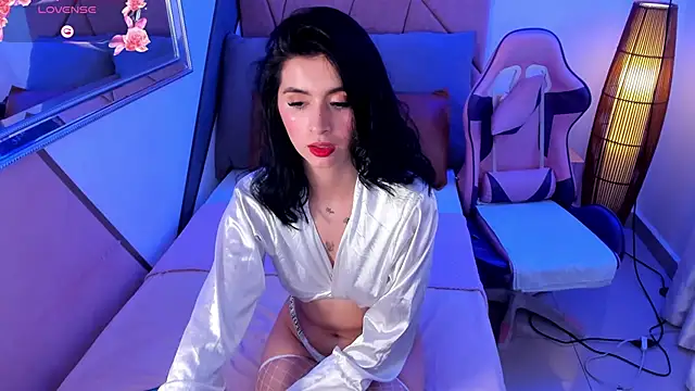 ssofia 25 online show from December 3, 2024, 10:12 pm