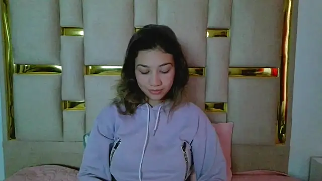 Snapshot of nina_carther chatting on December 5, 2025, 11:09 am nina carther online show from December 5, 2025, 11:09 am