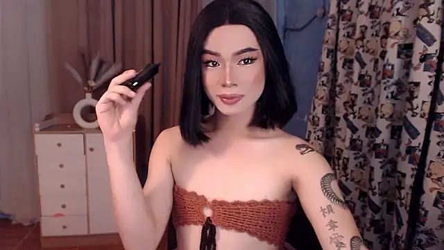 Snapshot of Dimpledimps69 chatting on November 17, 2025, 1:26 pm Dimpledimps69 online show from November 17, 2025, 1:26 pm