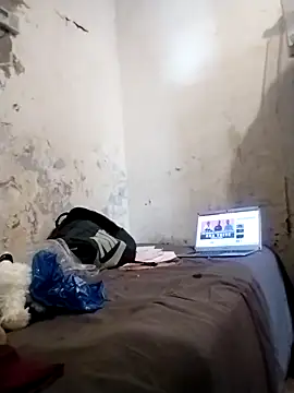 Polygamist online show from February 10, 2026, 5:17 am