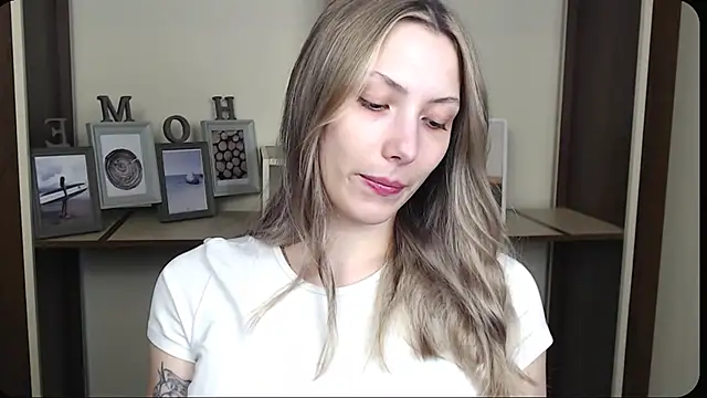 VanessaMay  online show from March 18, 2026, 5:36 pm