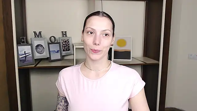 VanessaMay  online show from March 24, 2026, 5:57 pm