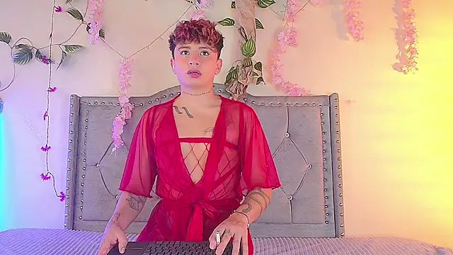 Snapshot of daimond_01 chatting on November 9, 2025, 6:56 pm daimond 01 online show from November 9, 2025, 6:56 pm