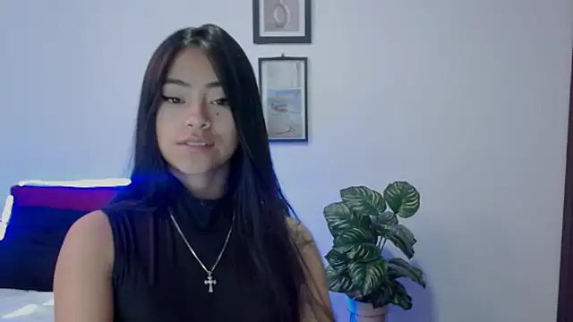 NatalyEscobar lx online show from March 24, 2026, 2:06 pm