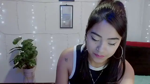Snapshot of NatalyEscobar_lx chatting on June 9, 2026, 2:07 pm NatalyEscobar lx online show from June 9, 2026, 2:07 pm