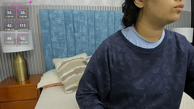 Snapshot of pretty_sunlight_ chatting on October 16, 2025, 1:25 am pretty sunlight online show from October 16, 2025, 1:25 am