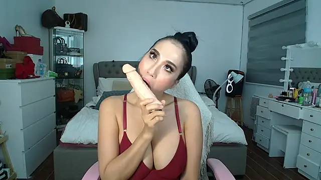 aya saki online show from January 17, 2026, 8:40 am