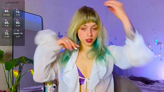 Snapshot of lavenderluxe chatting on November 30, 2025, 9:43 am lavenderluxe online show from November 30, 2025, 9:43 am