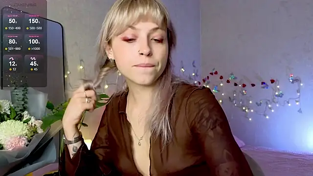 Snapshot of lavenderluxe chatting on September 13, 2025, 9:31 am lavenderluxe online show from September 13, 2025, 9:31 am