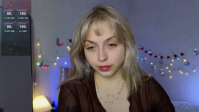 Snapshot of lavenderluxe chatting on March 13, 2025, 6:56 pm lavenderluxe online show from March 13, 2025, 6:56 pm