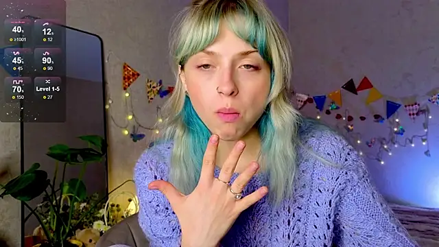 Snapshot of lavenderluxe chatting on September 29, 2025, 12:33 pm lavenderluxe online show from September 29, 2025, 12:33 pm