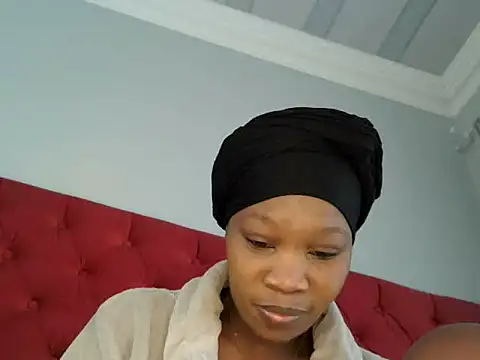 Snapshot of TheSweetBerry chatting on July 20, 2026, 7:27 am TheSweetBerry online show from July 20, 2026, 7:27 am