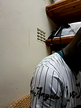 Snapshot of Touch_mysoul chatting on November 22, 2025, 7:29 am Touch mysoul online show from November 22, 2025, 7:29 am