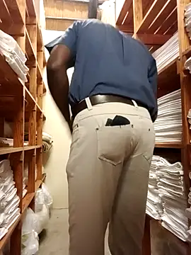 Snapshot of Touch_mysoul chatting on November 6, 2025, 8:51 am Touch mysoul online show from November 6, 2025, 8:51 am